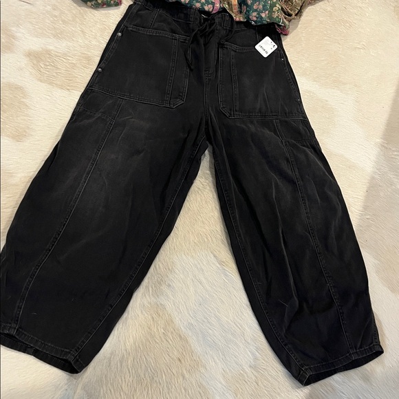 We The Free Silverton Puddle Barrel Jeans - Picture 8 of 13